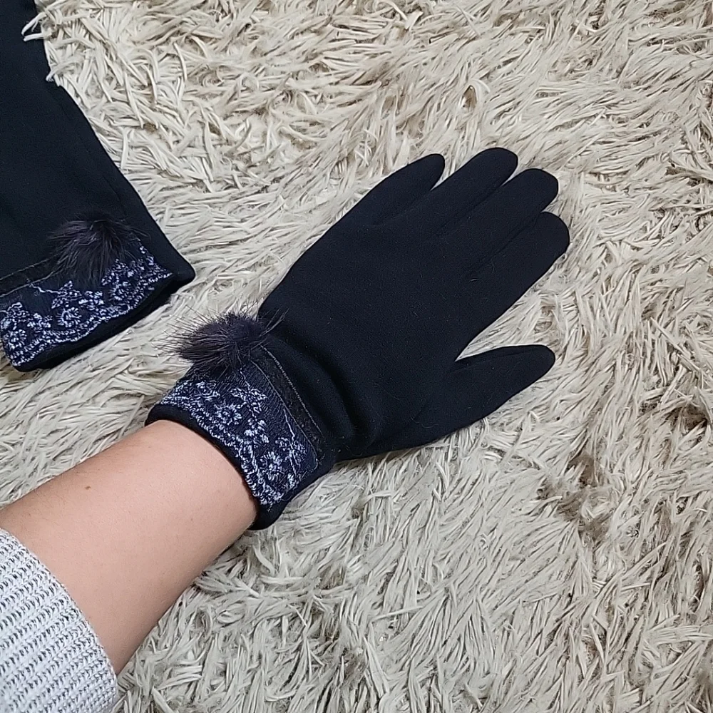 ladylike gloves